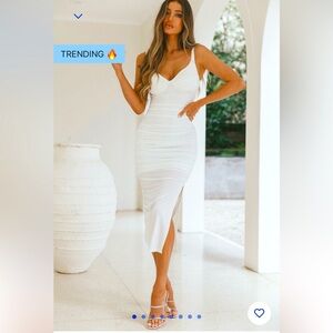 Selfie Leslie size Large Over The Horizon Thick Strap Ruched Midi Dress White